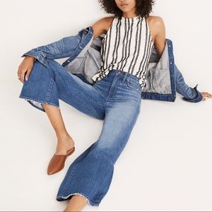 Wide-Leg Crop Jeans in Finney Wash